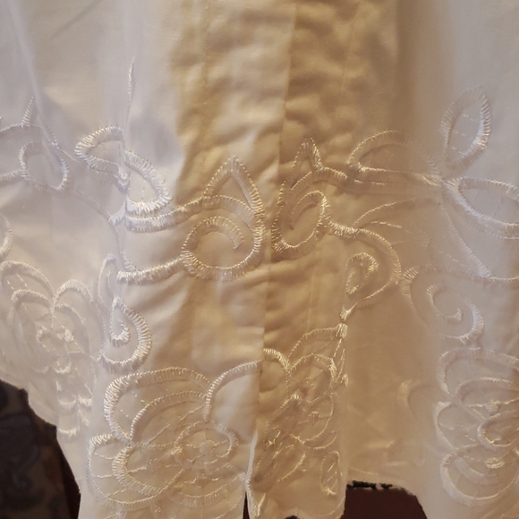 Crossing pointe top - Picture 2 of 6